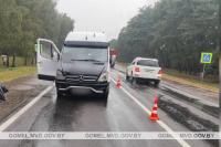 Под Гомелем микроавтобус на «зебре» сбил пожилую женщину