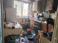 Случайный прохожий спас жизнь бабушке на пожаре в Ветке